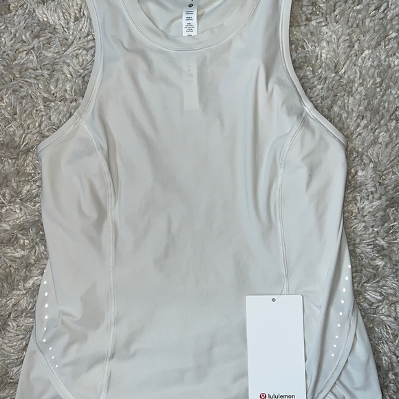 Lululemon Fold-Over Running Tank Top - Picture 5 of 5